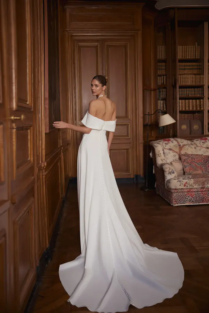 Off-Shoulder Brautkleid von DAMA Couture