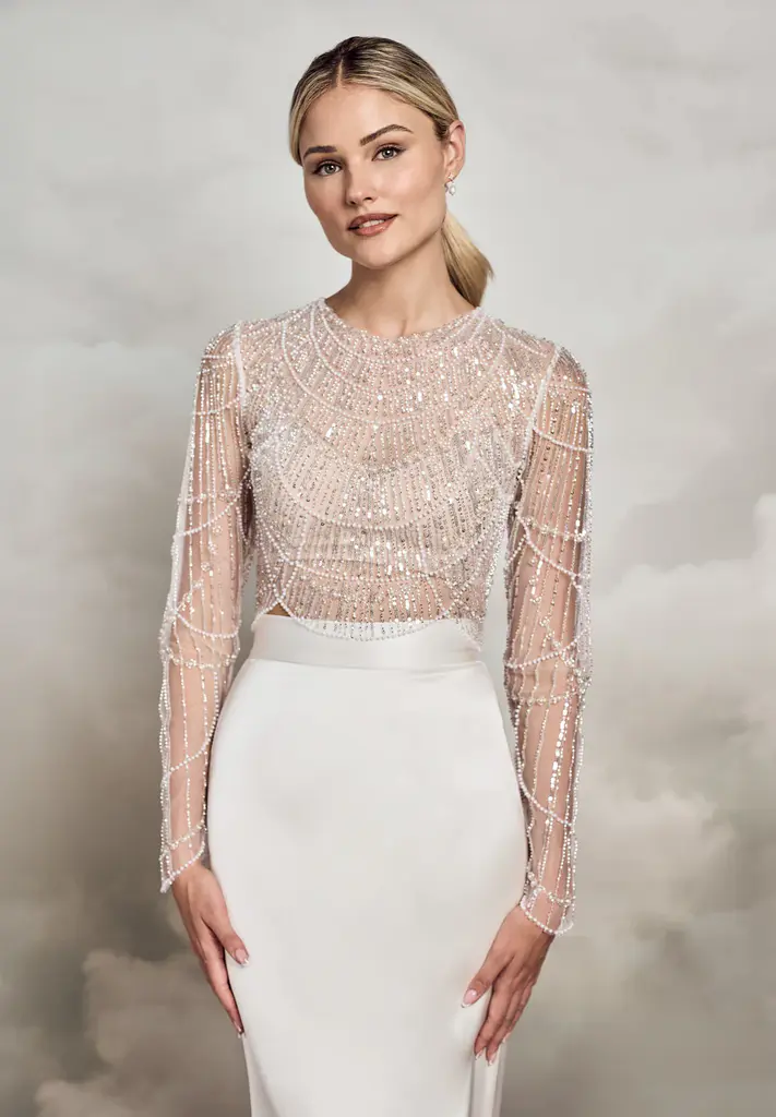 Glitzerndes Oberteil mit langen Ärmeln und Rundhals-Ausschnitt