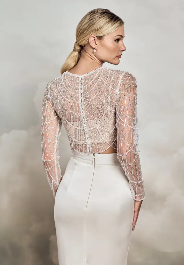 Glitzerndes Oberteil mit langen Ärmeln und Rundhals-Ausschnitt
