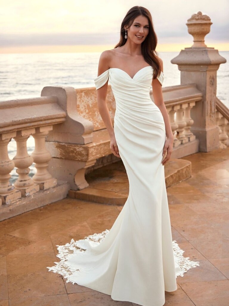 Cleanes Fit&Flare Brautkleid von Enzoani mit Spitzendetails
