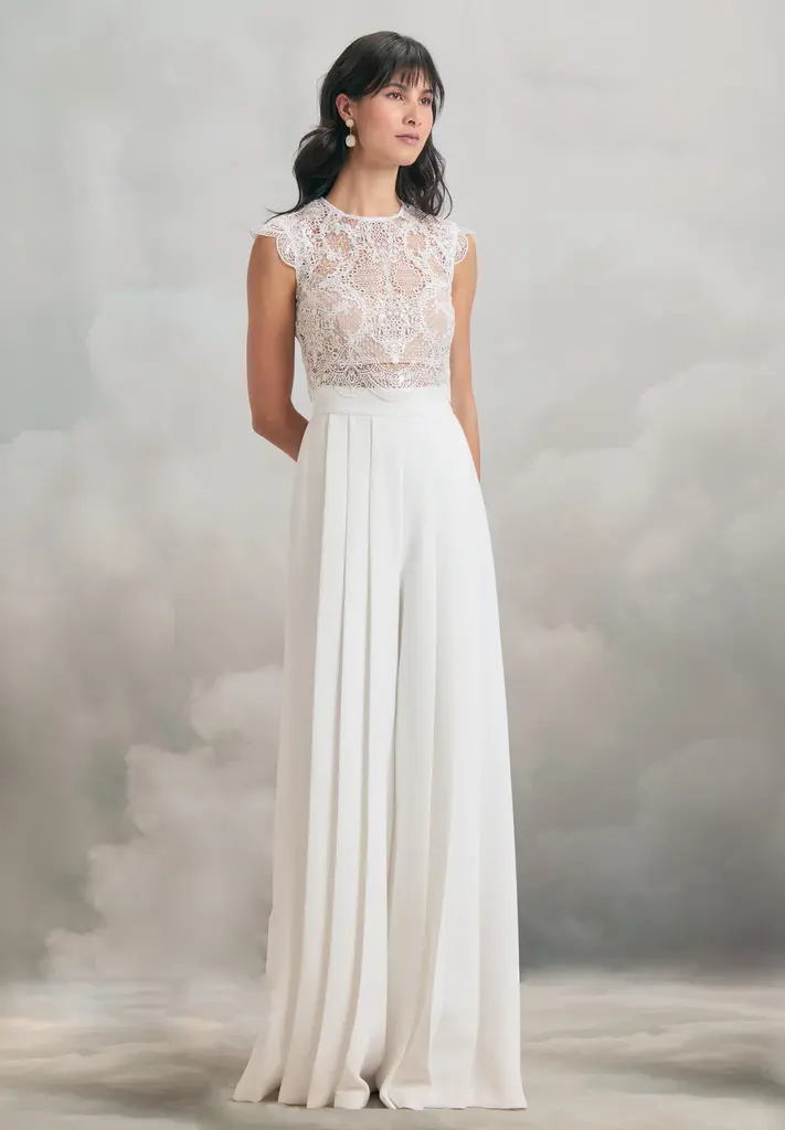 Marlenehose mit Kellerfalten